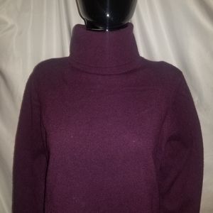 Plum Ann Taylor 100% cashmere turtleneck size XXL